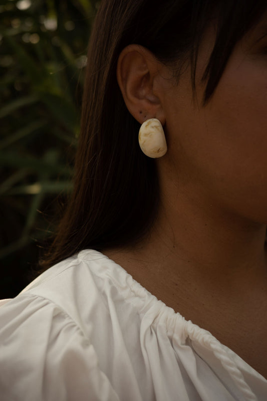 Daisy Marble Earrings